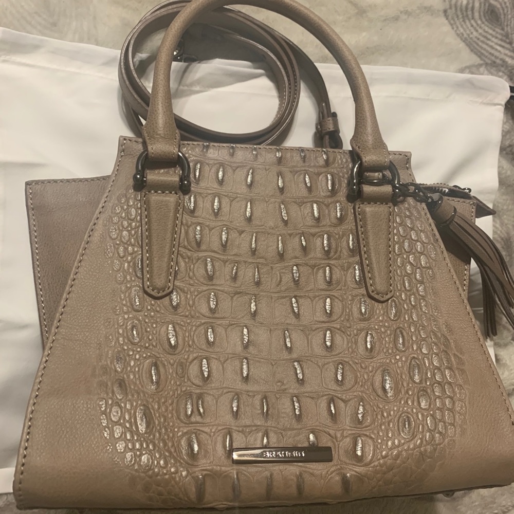 SOLD!! NWT Brahmin Leather Satchel - Picture 3 of 10